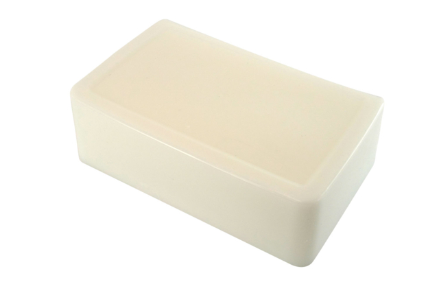Opaque White Soap Base - 1kg - 1 - Soap Bases - 10doigts.com - Bases de savon - 10doigts.fr