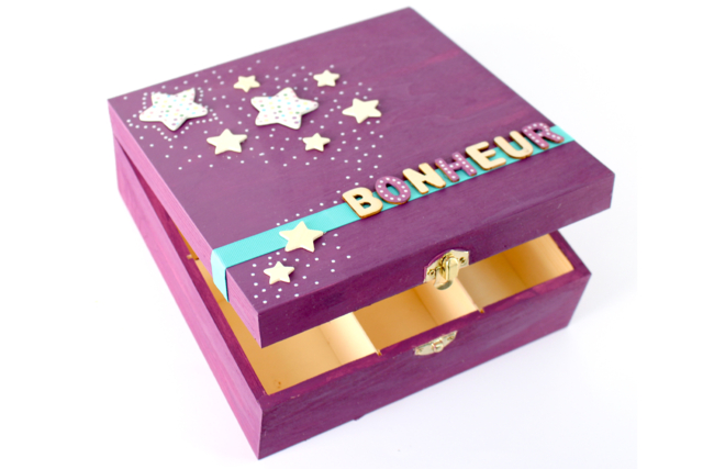 Wooden Tea Box, 6 Compartments - 21.5 x 21.5 cm - 2 - Wooden Boxes - 10doigts.com - Boîtes en bois à décorer - 10doigts.fr