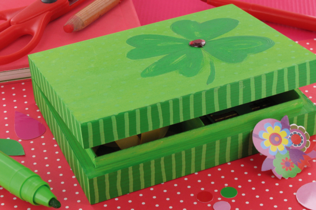 Wooden Card Box - 16 x 12 cm - 2 - Wooden Boxes - 10doigts.com - Boîtes en bois à décorer - 10doigts.fr