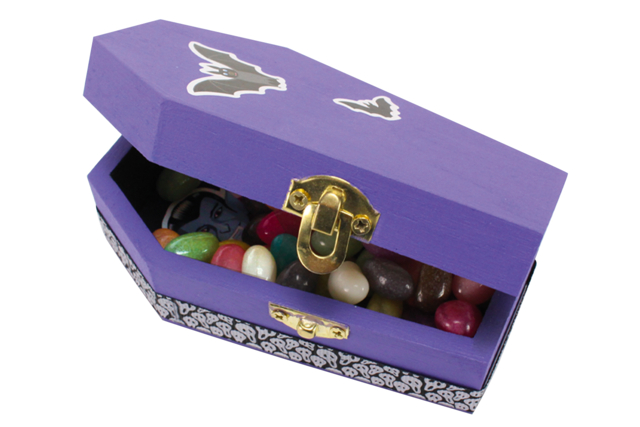 Wooden Coffin Box - 2 - Halloween Decoration Stands - 10doigts.com - Supports d'Halloween à décorer - 10doigts.fr