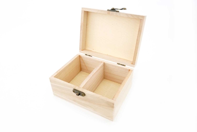 Wooden Tea Box - 14.5 x 10.7 cm - 1 - Wooden Boxes - 10doigts.com - Boîtes en bois à décorer - 10doigts.fr