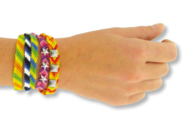Thread for Friendship Bracelets - Colors of Your Choice - 6 - Brazilian Bracelet - 10doigts.com - Bracelet brésilien : tout le matériel pour confectionner vos bracelets - 10doigts.fr