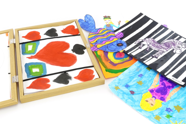 Children's Drawing Frame - 5 - Wooden Photo Frames - 10doigts.com - Cadres photo en bois à décorer - 10doigts.fr