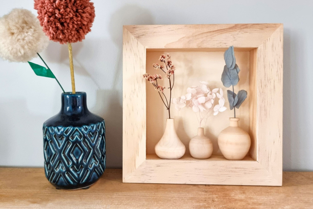 Wood Showcase Frame - 3 - Wooden Photo Frames - 10doigts.com - Cadres photo en bois à décorer - 10doigts.fr