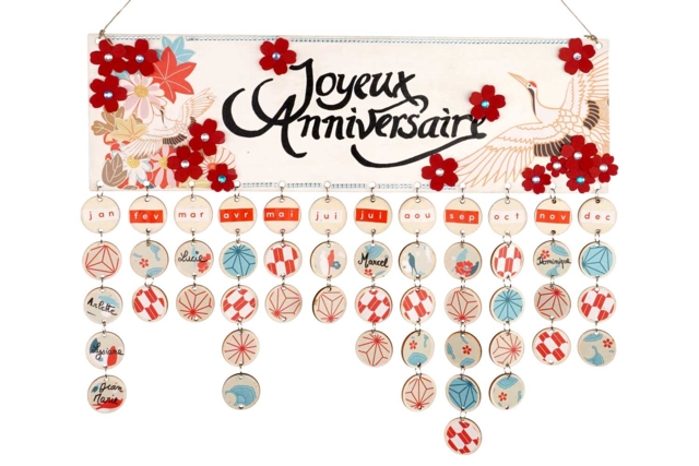 Wooden Birthday Calendar - 2 - Calendars - 10doigts.com - Calendriers à décorer et à personnaliser - 10doigts.fr
