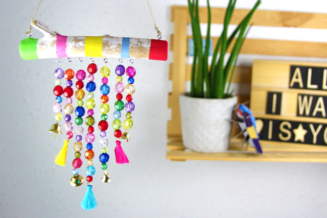 Screw Hooks - 50 Pieces - 4 - Fimo Decorations - 10doigts.com - Accroches et adhésifs pour créations murales - 10doigts.fr