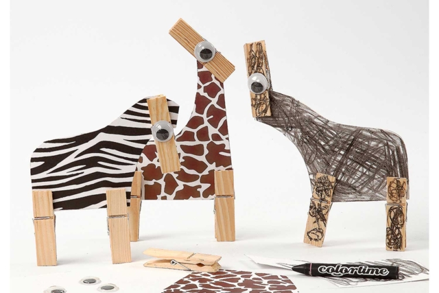 tarjeta de fuerte pieles de animales - Papiers à motifs - 10doigts.fr