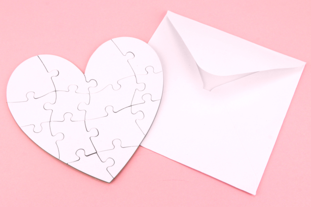 White Cardboard Heart Puzzles + Envelopes - 6 Cards - 1 - Coloring Puzzles - 10doigts.com - Puzzles à colorier - 10doigts.fr