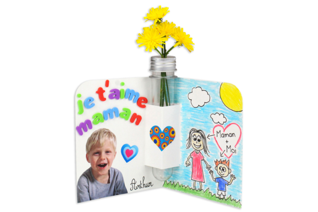 Colorful Heart Stickers - 74 pcs - 4 - Heart Stickers - 10doigts.com - Gommettes cœur : des cœurs adhésifs pour vos activités créatives - 10doigts.fr