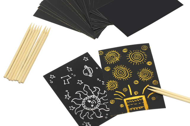 cartas de rascar or argent - Cartes à gratter et à poinçonner : révélez votre créativité en relief - 10doigts.fr