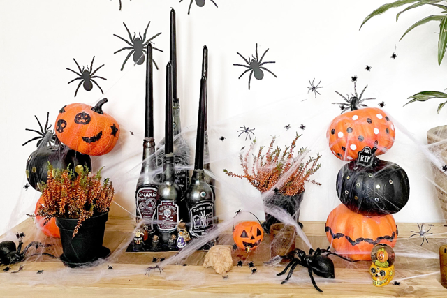 Large Styrofoam Pumpkin 15 cm - 3 - Halloween Decoration Stands - 10doigts.com - Supports d'Halloween à décorer - 10doigts.fr