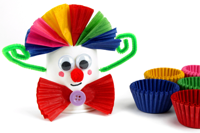 Payaso con un vaso y cápsulas de papel - Accessoires en papier - 10doigts.fr
