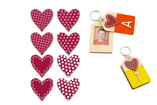Decorative Wooden Hearts - 8 Pieces - 1 - Painted Wooden Decor - 10doigts.com - Déco en bois peint - 10doigts.fr