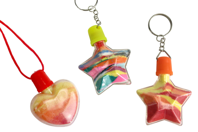 DIY Jewelry Kit with Colored Sand - 6 Jewelry Pieces + 12 Sand Tubes - 3 - Keychains - 10doigts.com - Porte-clés - 10doigts.fr