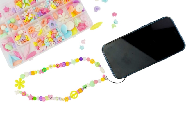Plastic Bead Set - 350 Beads - 2 - Plastic Beads - 10doigts.com - Perles Plastique - 10doigts.fr