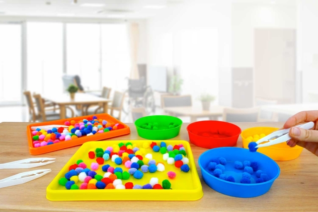 Plastic Bowls, Assorted 10 Colors - 3 - Palettes and Storage - 10doigts.com - Palettes et rangements - 10doigts.fr