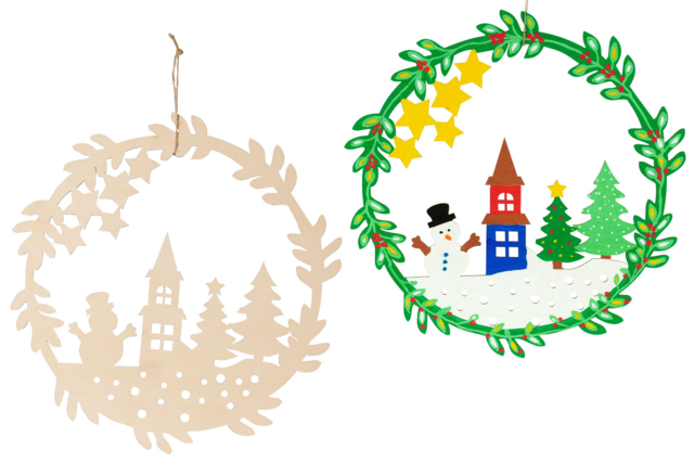 Decorative Wooden Christmas Wreath - 2 - Christmas Wreaths - 10doigts.com - Couronnes de Noël - 10doigts.fr