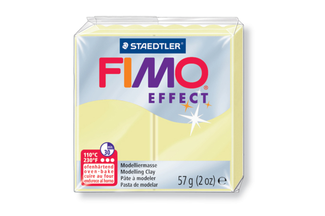 FIMO Effect Pastel - Yellow (105) - 1 - Fimo Clay per Unit - 10doigts.com - Pâte Fimo à l'unité : composez votre palette sur-mesure - 10doigts.fr