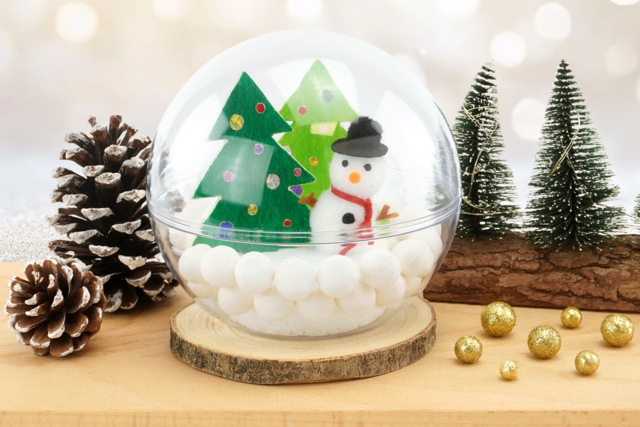Natural Wooden Pine Tree - 2 - Christmas Wooden Objects - 10doigts.com - Décorations de Noël en bois - 10doigts.fr