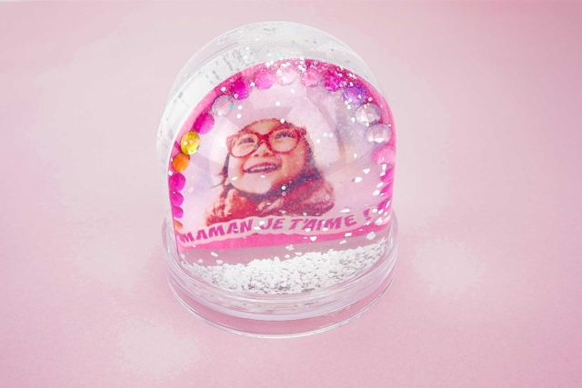 Snow Globe to Decorate - 2 - Snow globe, Bell - 10doigts.com - Boules à neige et cloches à décorer - 10doigts.fr