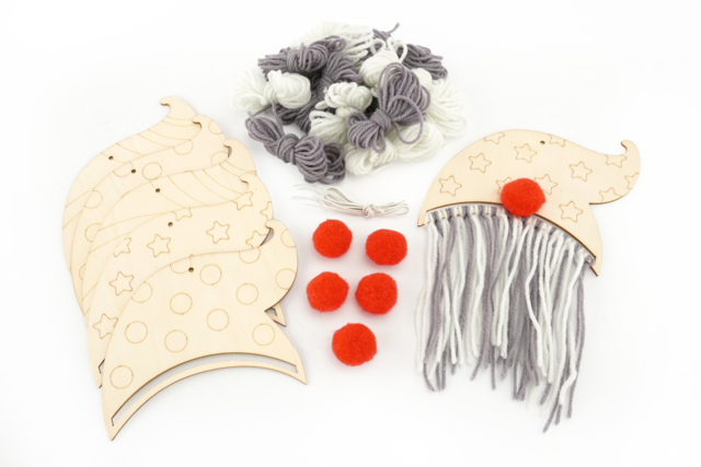 Kit para crear adornos de Navidad de gnomos - Décorations de Noël en bois - 10doigts.fr