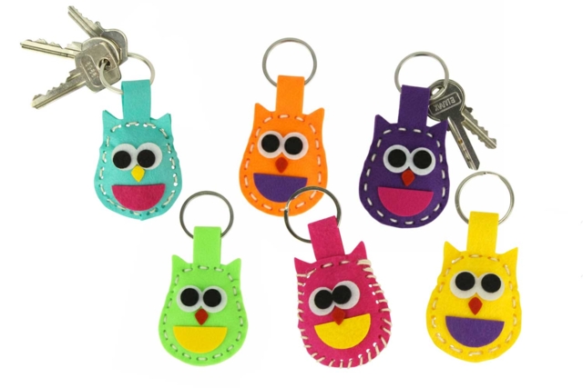 Felt Owl Keychain Kit - 6 Pieces - 1 - Sewing Kits - 10doigts.com - Kits Mercerie - 10doigts.fr