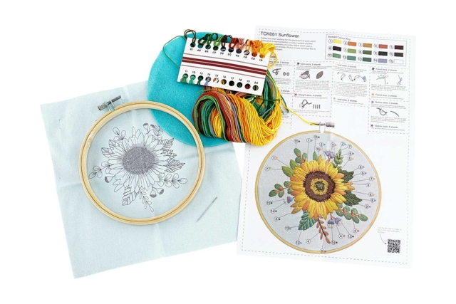 Embroidery Kit with Wooden Hoop: Sunflower - 3 - Sewing Kits - 10doigts.com - Kits Mercerie - 10doigts.fr