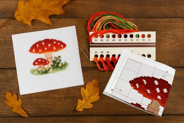 Cross Stitch Kit: Mushrooms - 2 - Sewing Kits - 10doigts.com - Kits Mercerie - 10doigts.fr