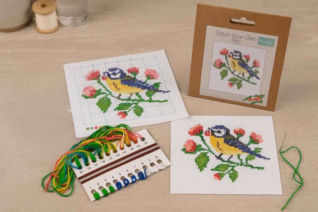 Cross Stitch Kit: Bird - 2 - Sewing Kits - 10doigts.com - Kits Mercerie - 10doigts.fr