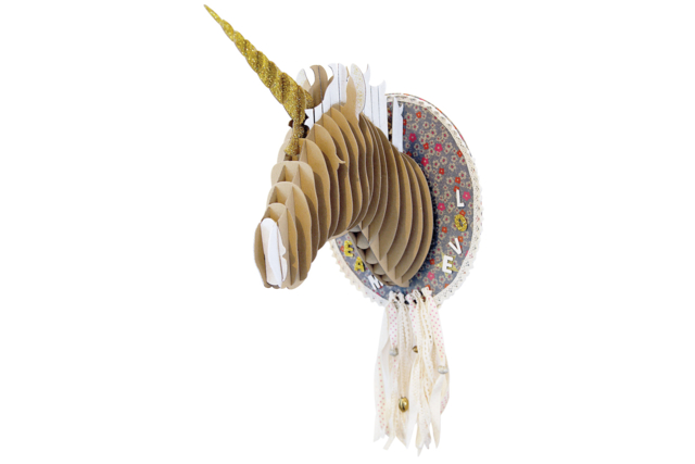 Unicorn Head Trophy to Assemble - 5 - Cardboard Animals - 10doigts.com - Animaux en carton - 10doigts.fr