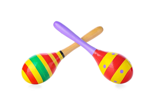 Natural Wooden Maracas - 4 - Wooden Instruments - 10doigts.com - Instruments de musique en bois à décorer - 10doigts.fr