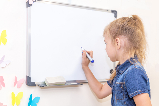 rotulador borrable pizarra blanca - Feutres effaçables pour tableaux blancs, ardoises et vitres - 10doigts.fr