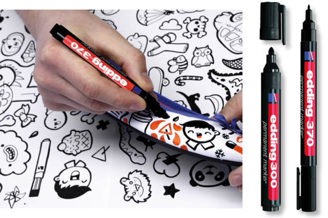 Black Permanent Markers - 1 - Permanent Markers - 10doigts.com - Marqueurs permanents : une tenue indélébile sur toutes les surfaces - 10doigts.fr