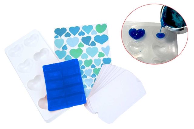 Blue Soap Activity Kit - 10 Soaps - 2 - Soap Bases - 10doigts.com - Bases de savon - 10doigts.fr