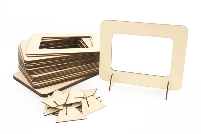 Mega pack of wooden frames - 30 pieces - 1 - Wooden Photo Frames - 10doigts.com - Cadres photo en bois à décorer - 10doigts.fr