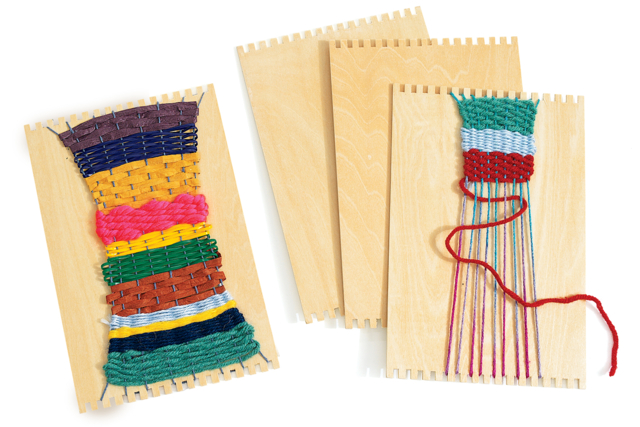 Wooden Weaving Frames - 12 Pieces - 1 - Haberdashery Tools - 10doigts.com - Outils de mercerie - 10doigts.fr