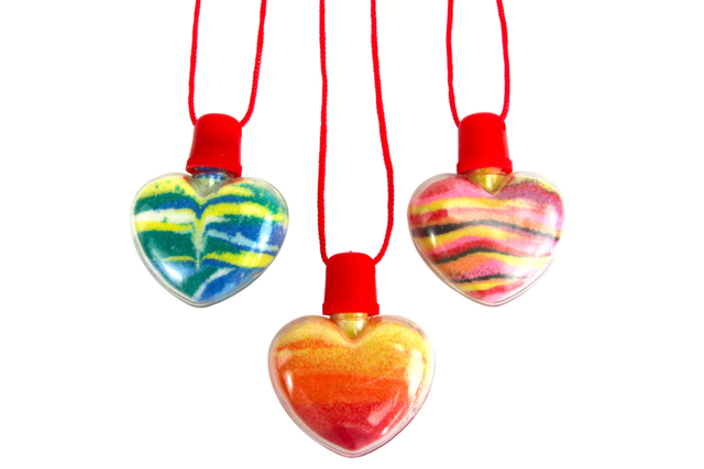 DIY Jewelry Kit with Colored Sand - 6 Jewelry Pieces + 12 Sand Tubes - 4 - Keychains - 10doigts.com - Porte-clés - 10doigts.fr