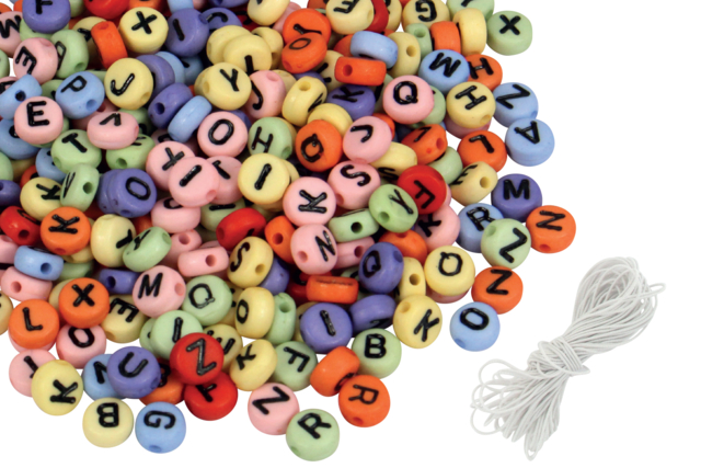 Colored Background Black Alphabet Beads - 300 Beads - 1 - Message Jewelry - 10doigts.com - Bijoux messages - 10doigts.fr