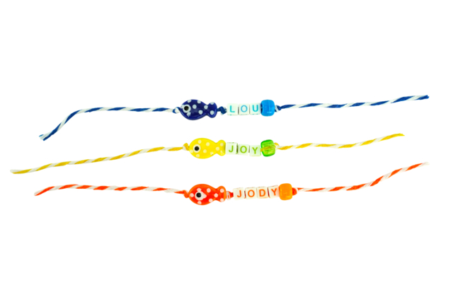  cuentas de cerámica en forma de pez - 10 colores - Bijoux de plage à faire soi-même : bracelets, colliers d'été - 10doigts.fr