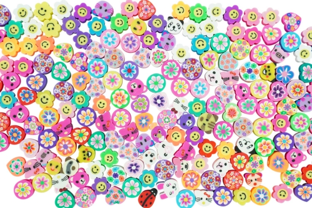 Animal, Flower, and Smiley Beads - Approximately 200 Beads - 3 - Polymer Clay Beads - 10doigts.com - Perles Pâte polymère - 10doigts.fr