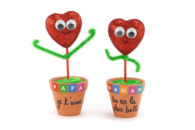 Glitter Hearts on Sticks - 7 Pieces - 2 - Heart Decorations - 10doigts.com - Décorations coeurs pour des créations pleines d'amour - 10doigts.fr