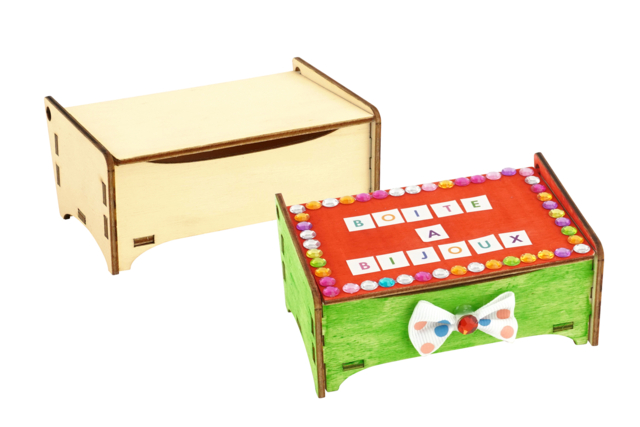 Small Wooden Assembly Box - 1 - Wooden Boxes - 10doigts.com - Boîtes en bois à décorer - 10doigts.fr