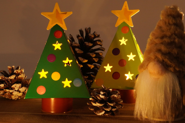 portavelas árboles luminosos - Photophores de Noël à décorer - 10doigts.fr