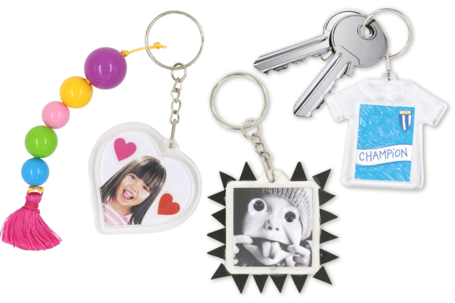 Plastic Keychains - 2 Pieces - 7 - Transparent Plastic - 10doigts.com - Plastique Transparent - 10doigts.fr