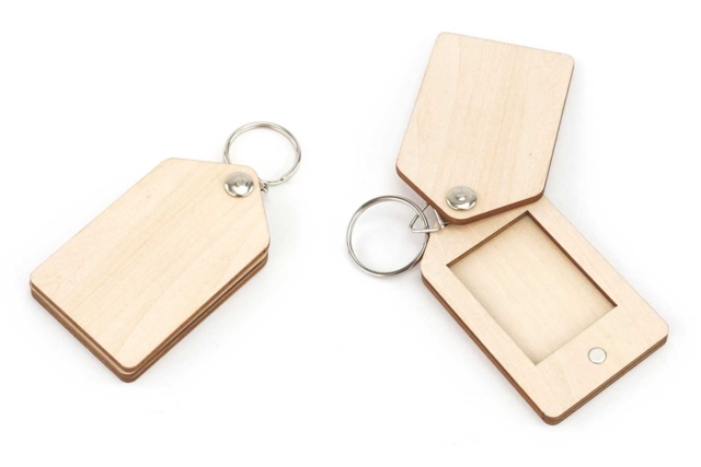 Wooden Identity Photo Keyring - 7 - Wooden Jewelry and Keychains - 10doigts.com - Bijoux et porte-clés en bois à décorer - 10doigts.fr
