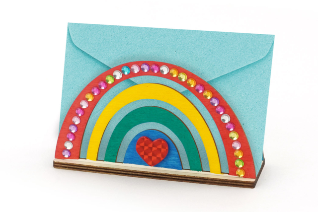 Wooden Rainbow Mail Holder - 2 - Wooden Office Items - 10doigts.com - Objets en bois à décorer pour le bureau - 10doigts.fr