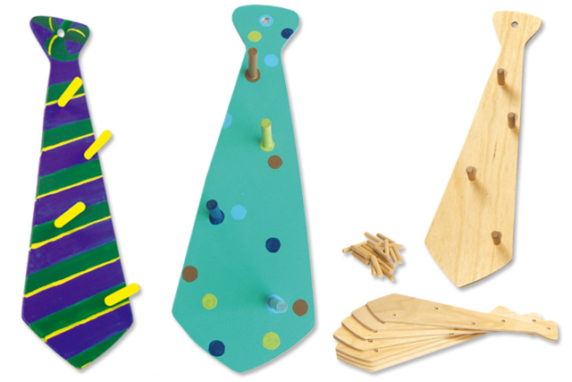 Wooden Keychain Ties - 12 Pieces - 5 - Keychains and Key Holders for Dad - 10doigts.com - Porte-clés et range-clés pour Papa : une idée de cadeau personnalisé - 10doigts.fr