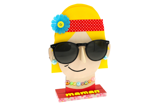 Wooden Face Glasses Holder - 6 pcs - 2 - DIY Gifts for Father's Day – For Dad's Office - 10doigts.com - Cadeaux pour le bureau de papa : personnalisez son espace de travail - 10doigts.fr