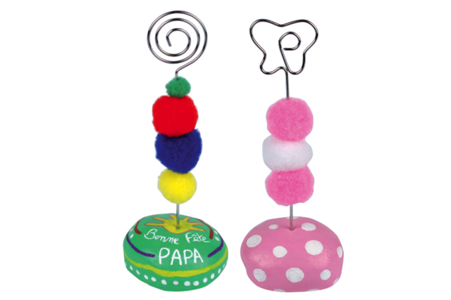 Brightly Colored Pom Poms in Assorted Sizes - 17 - Craft Pom Poms - 10doigts.com - Pompons pour bricolage créatif - 10doigts.fr