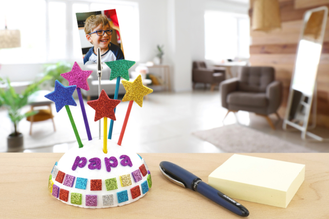 Glitter Adhesive Mosaics - 1596 pcs - 3 - Mosaic Stickers - 10doigts.com - Stickers mosaïques : l’art du collage de précision pour les enfants - 10doigts.fr